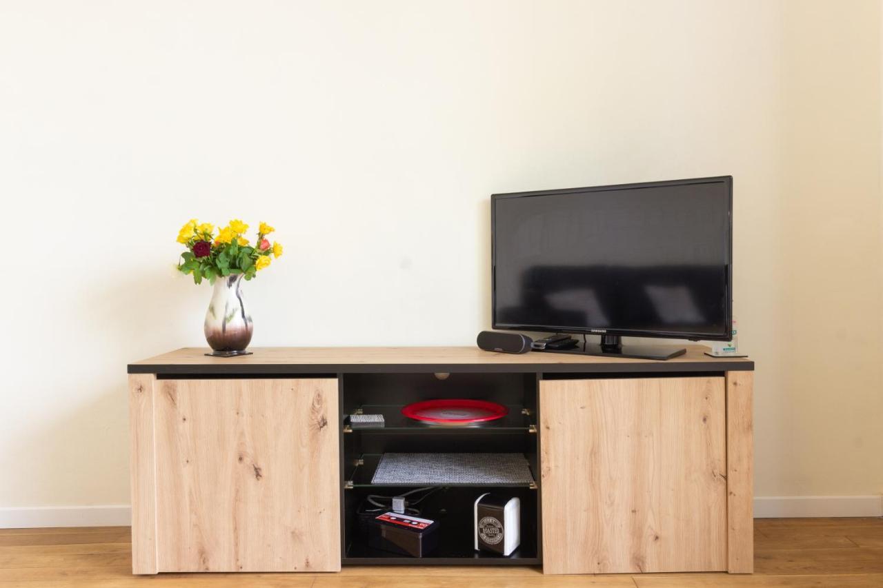 L'Appartement A Cardaillac Rodez Ngoại thất bức ảnh